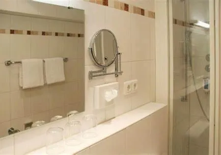 Isar Guest house *